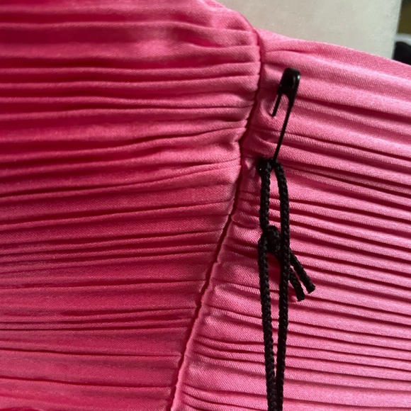 AMUR NWT Kin Pink Strapless Pleated Midi Valentine’s Prom Dress Size 12 - Picture 11 of 16